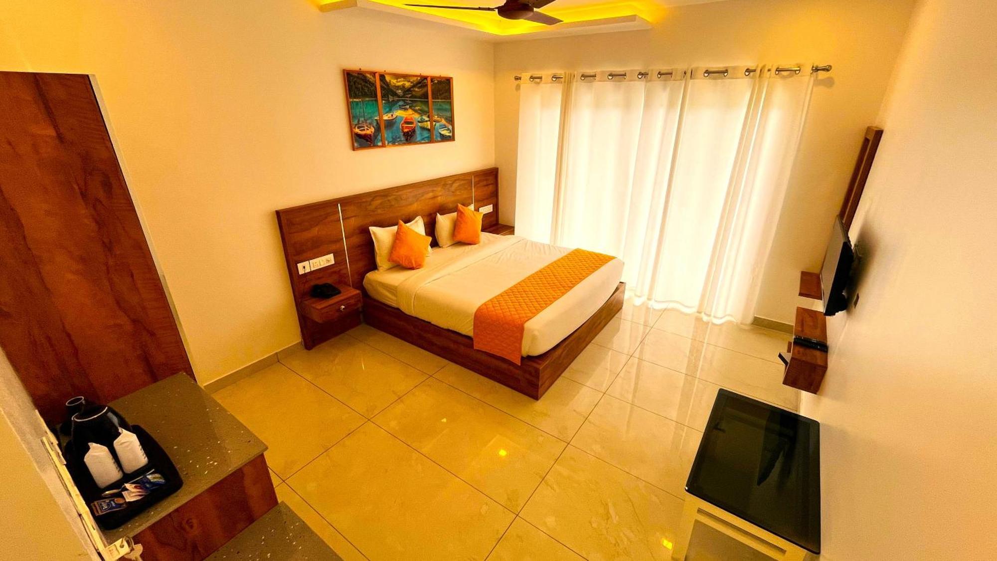 Aura Springs Resort Anachal Buitenkant foto
