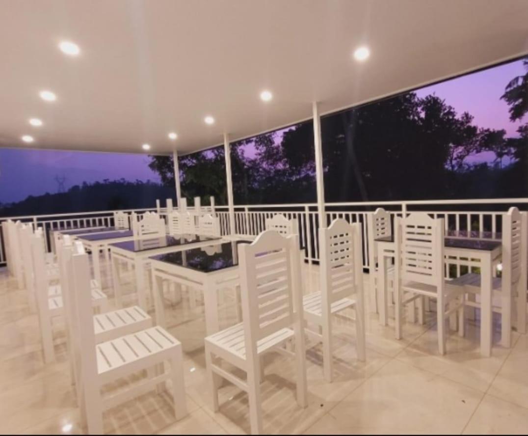 Aura Springs Resort Anachal Buitenkant foto